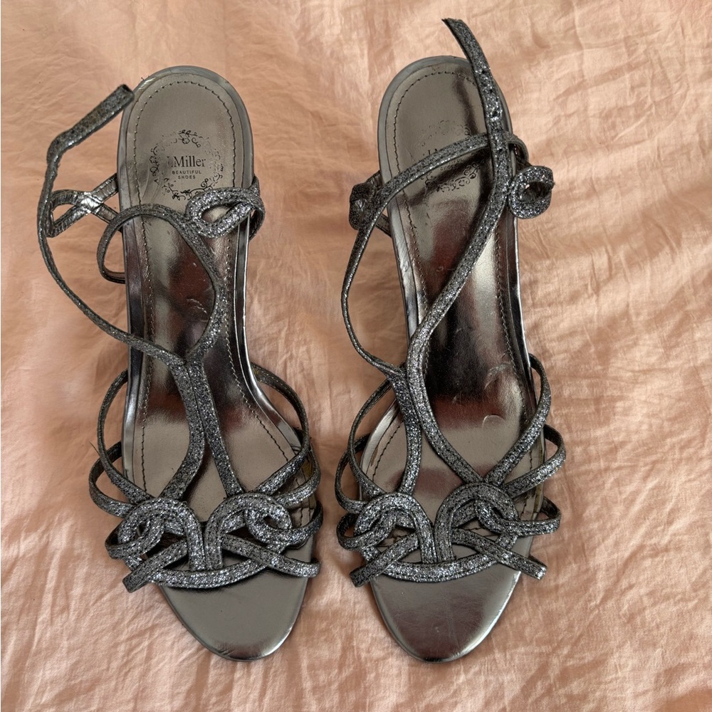 I Miller Strappy Silver Glitter Heels Size 9